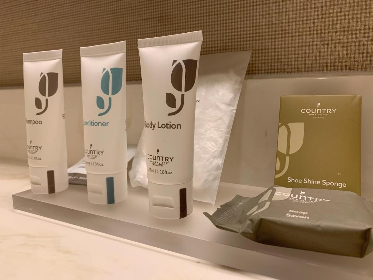 威斯康星州麦迪逊丽怡乡村套房酒店 外观 照片